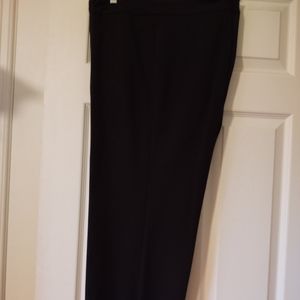 Avenue Pull On Straight Leg Slacks 26/28
